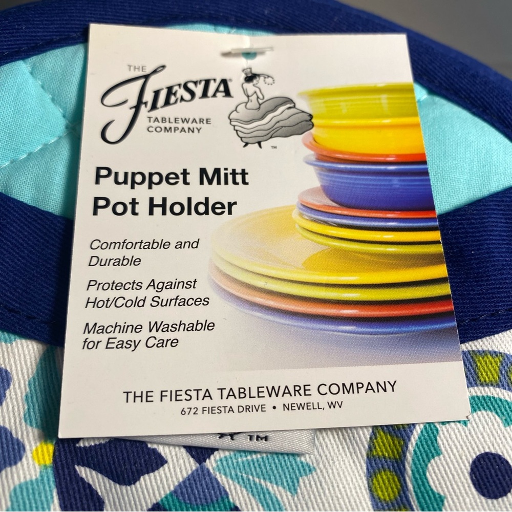 NWT Fiesta tableware two-piece pot holder/mitt multicolor, blue and green